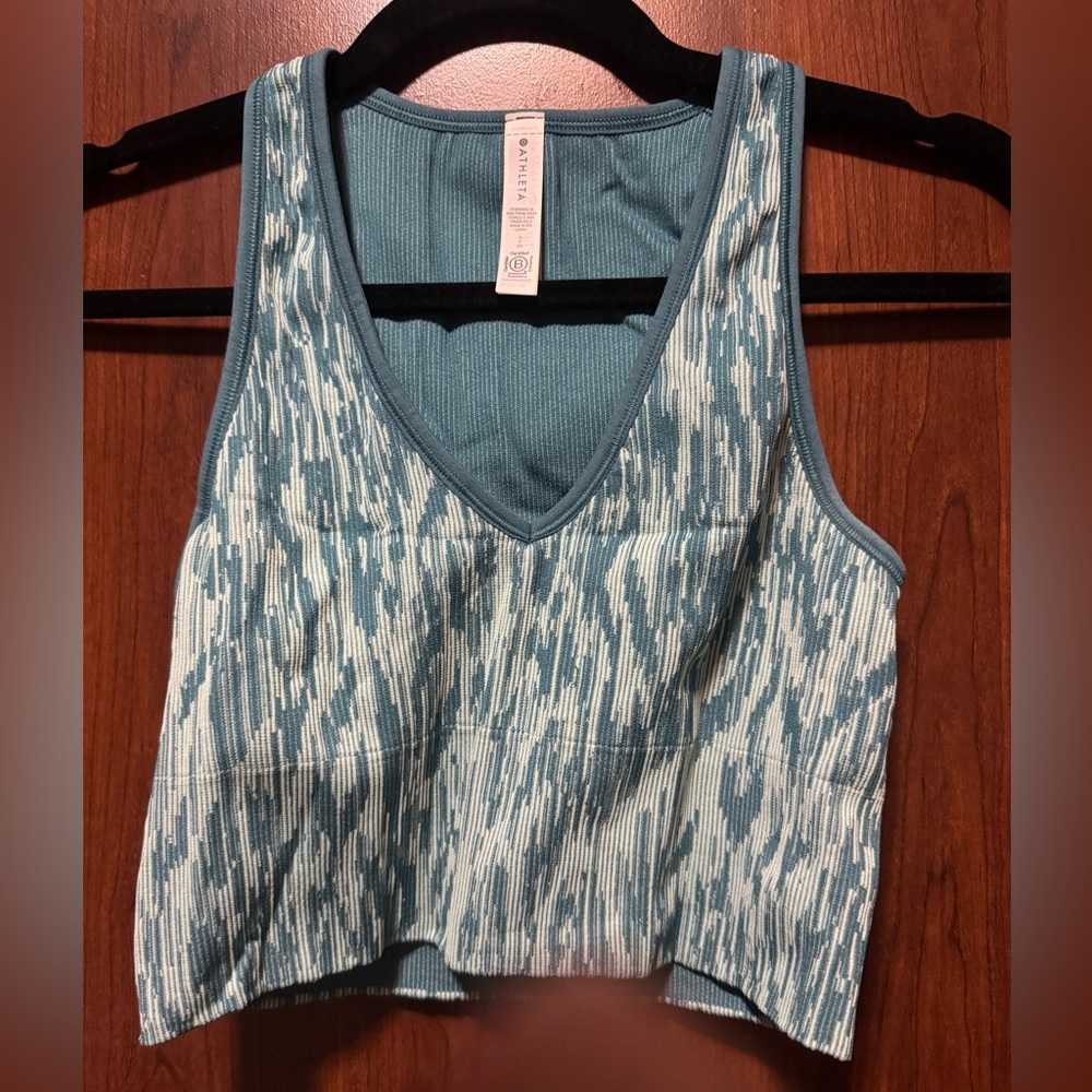 Athleta ribbed crop tank
